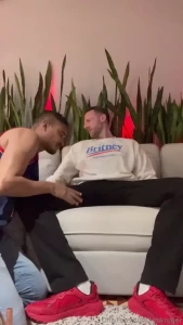 Expert sucker rudalo stopped by this evening after finishing his