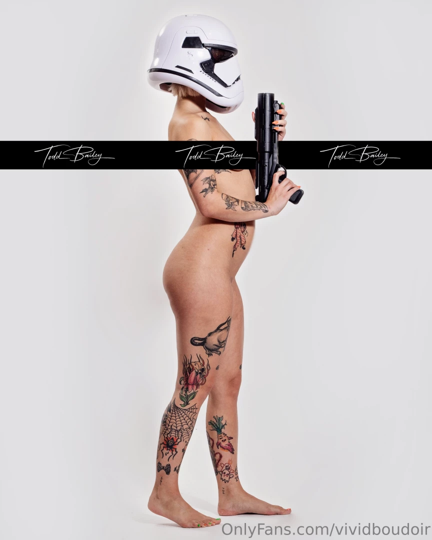 Would anyone be interested in stormtrooper pics to celebrate the part 12 