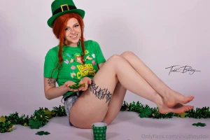Happy st patrick s day from mnmcosplay remember guys go give her a part 1