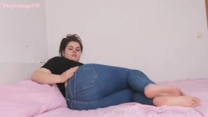 I know you love my big ass in tight jeans i m as gassy as usual i fart