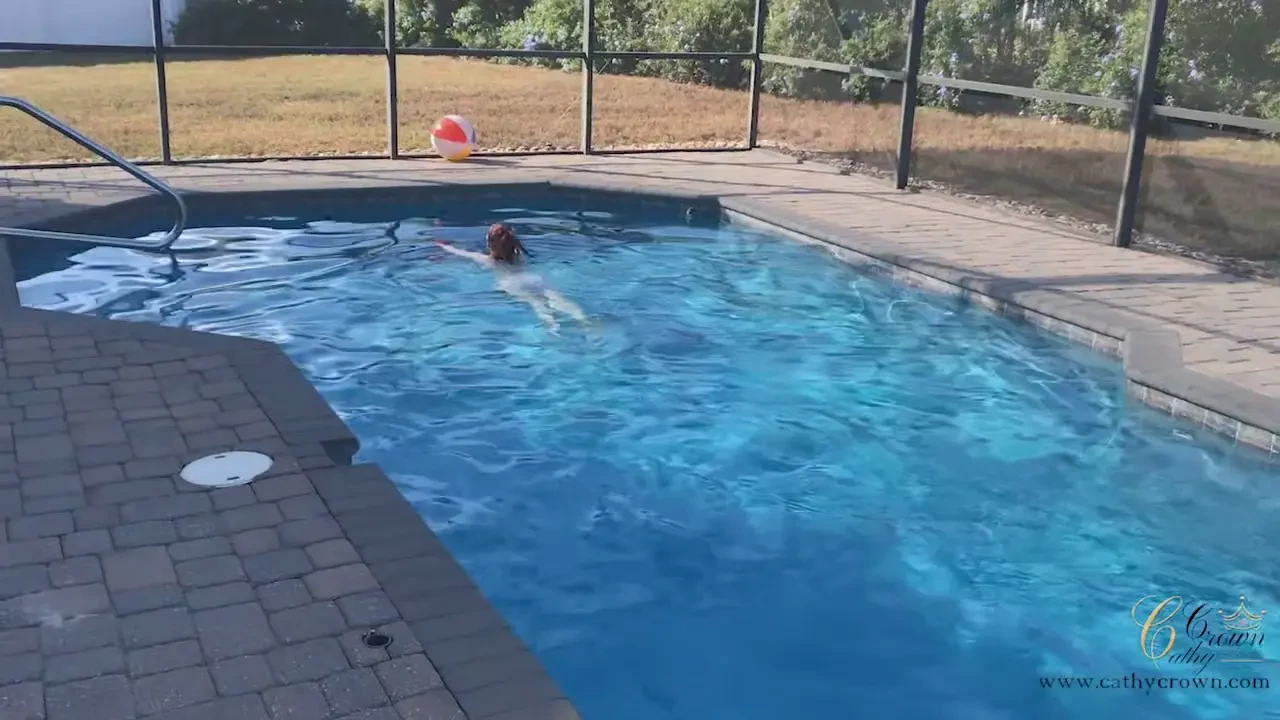 048 - anal masturbation at the swimming pool 