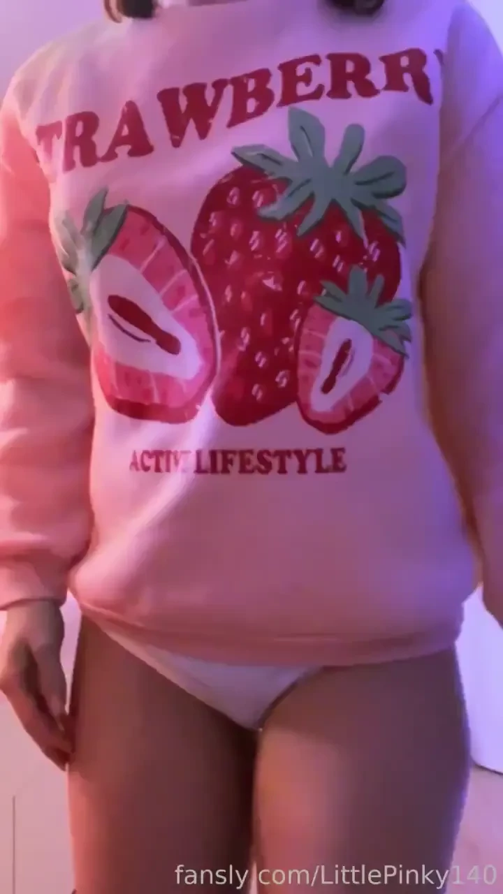 I love you berry much fyp tiktok titties selfie short teen small tiny 