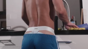 Me going to stop dan from washing the dishes danangelxxx