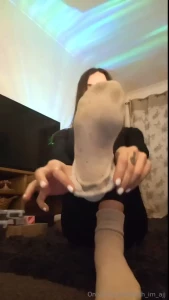 Did ya miss me sucking my sweaty little toes you should be doing this