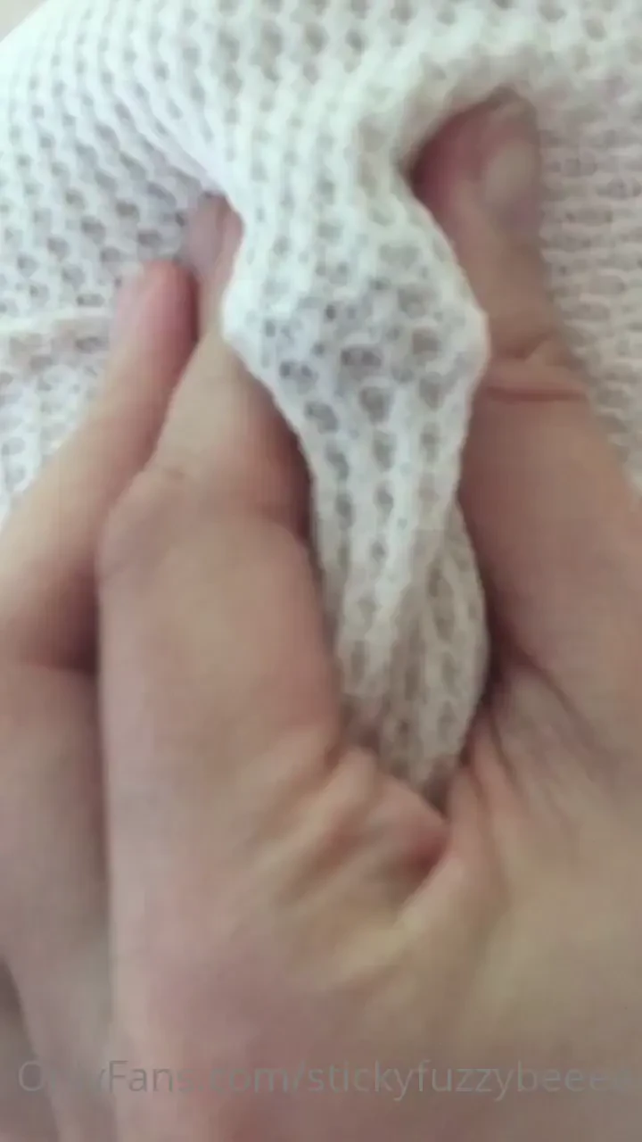 I always have to catch myself playing w it 