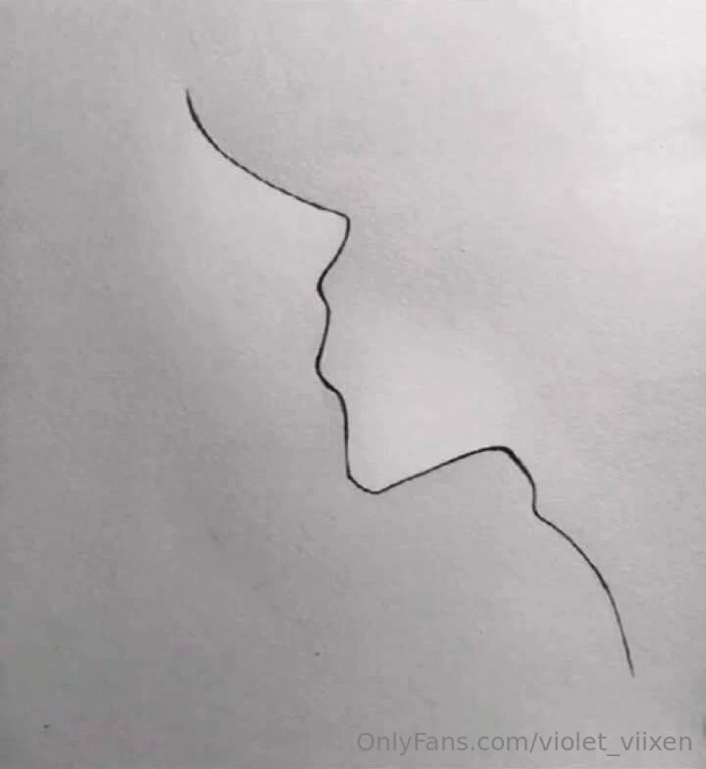 What do you see here i m waiting for your answers in the comments 