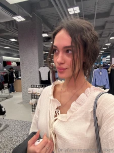 Would you like me to spot you out of the crowd and look at your fly