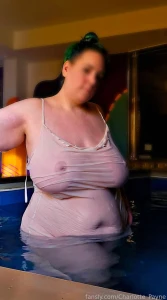 Wanna come for a swim bbw bigtits bigbelly chubby curvy fat pale
