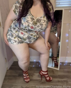 Photo set for the high heel lovers check out the mirror behind me part 4