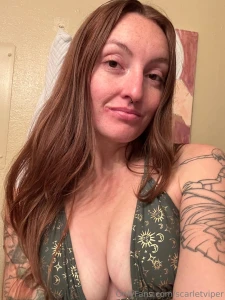 This is my first ever squirting solo i surprised myself but it felt so