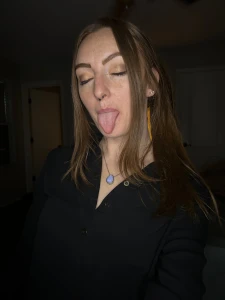 Leave me a message to wake up to