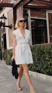 Does this summer dress create the vibe or should i try something even