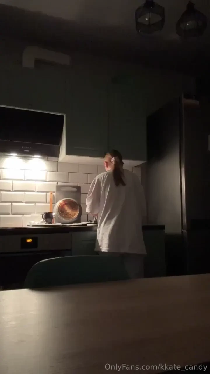 Imagine i m your wife and you re just waiting for me to make you tea part 1 