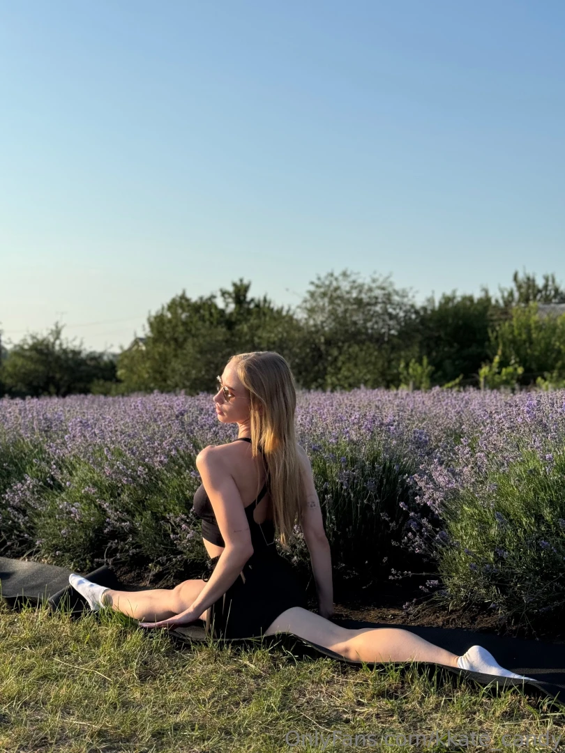 Blooming like these flowers just for your eyes part 1 