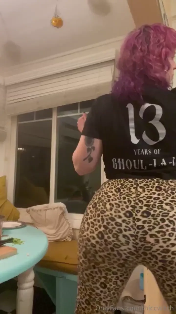 Happy new year and welcome to my spicy lil page times are fucking dark 