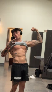 Would you follow me into the gym locker room and suck me off if we