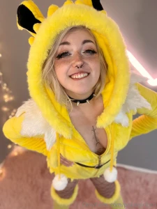 Is there a buzz in the air or is that just me we re getting a bit part 20