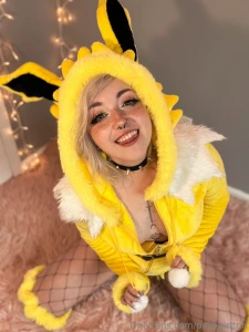 Is there a buzz in the air or is that just me we re getting a bit part 14