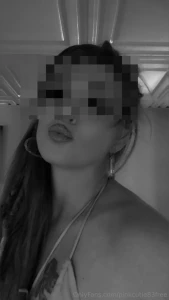 Because i m looking so sexy