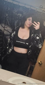 Got a new shirt loving it
