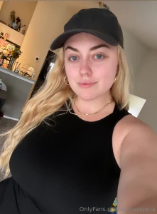 Casual fit today with a tight lil dress to match part 1
