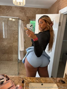 I could crush you with these but i might ride you nice if you behave