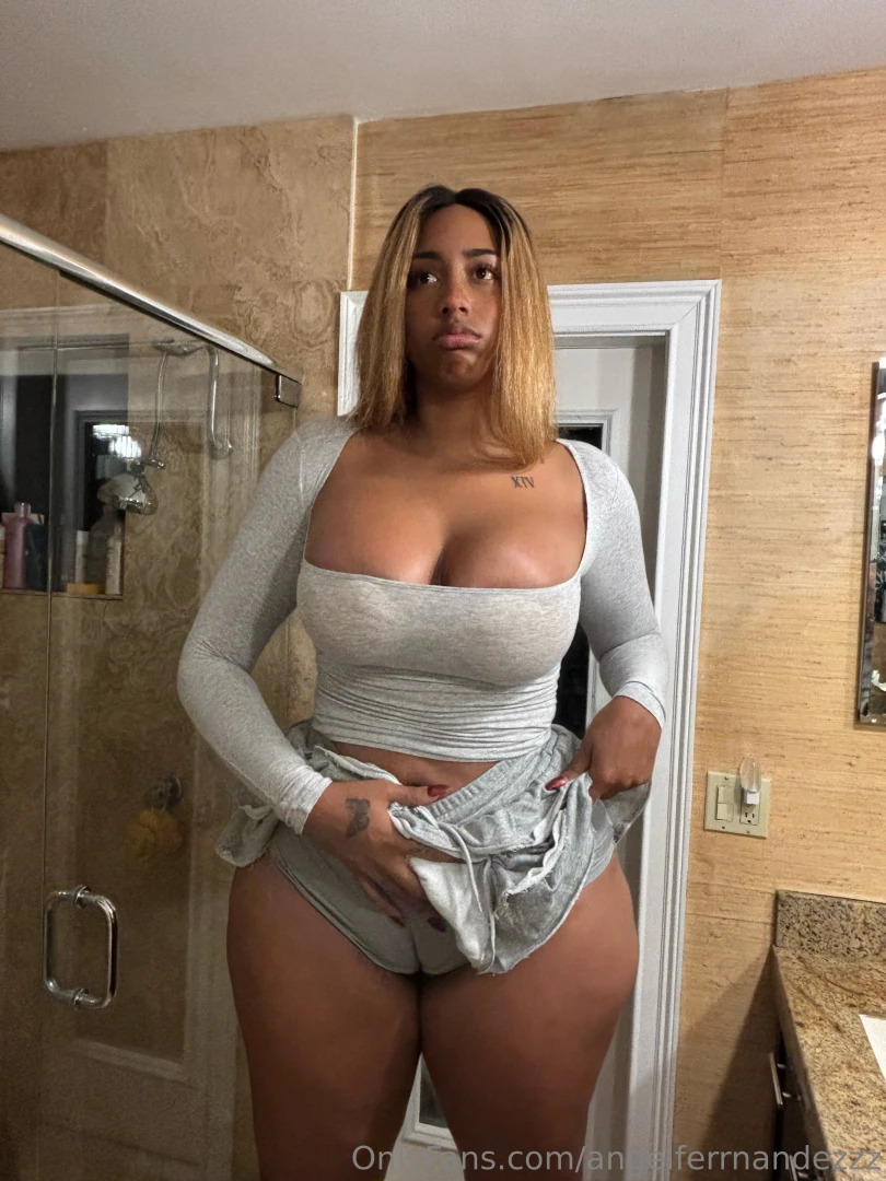 Would your morning wood be ready for the fattest pussy on the gram 