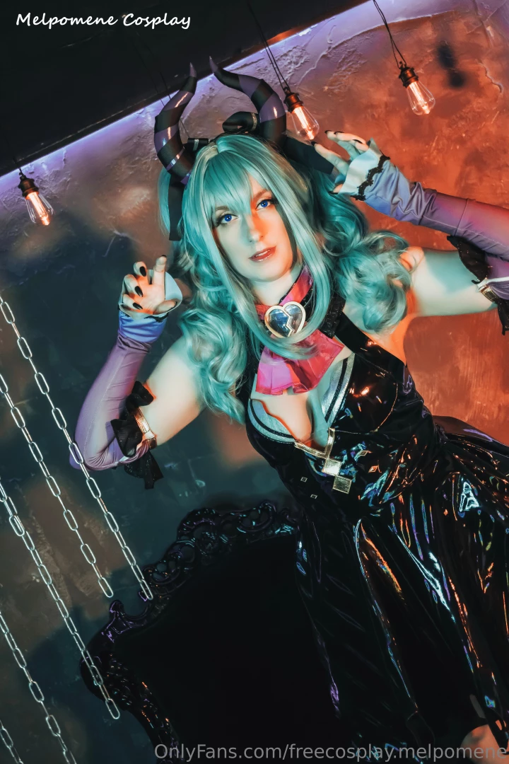 The weekend is finally here i already worked a little on my caitlyn 