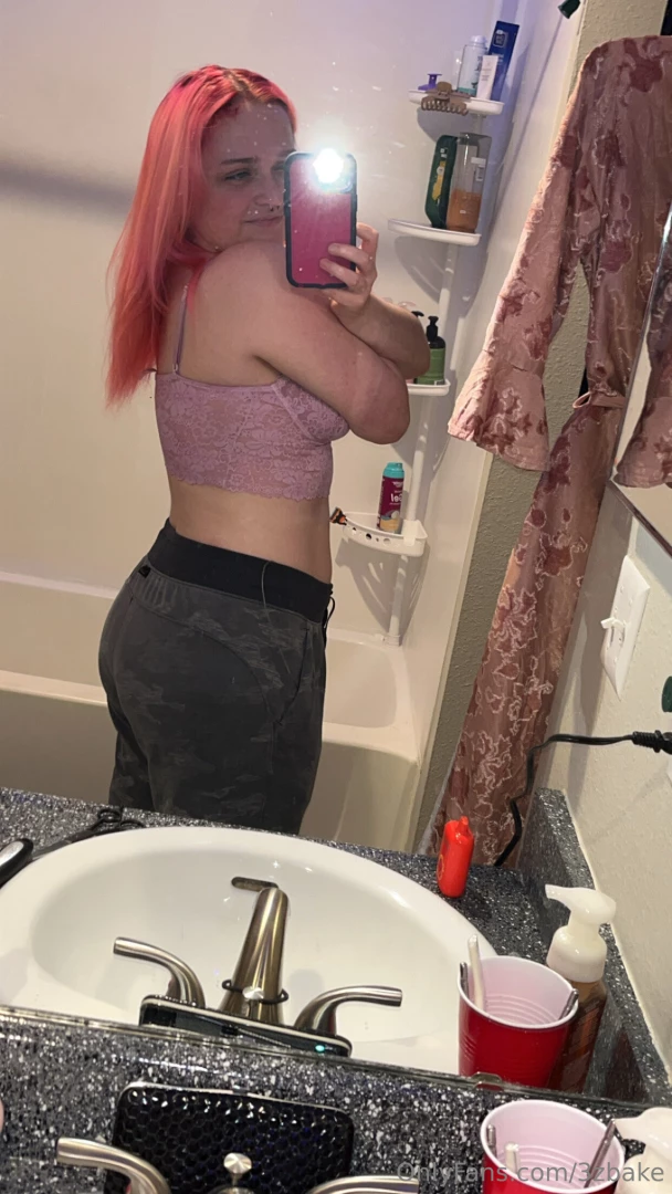 Swear i ve still been shooting content guys life s been pretty chaotic 