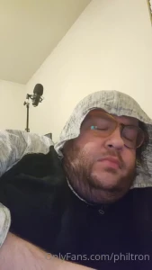 I m back on boost bc one of you sent me 3 cases this fatboy is about part 1