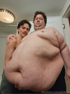 Hung out with my twink friend again and uh our contrast has grown a part 1