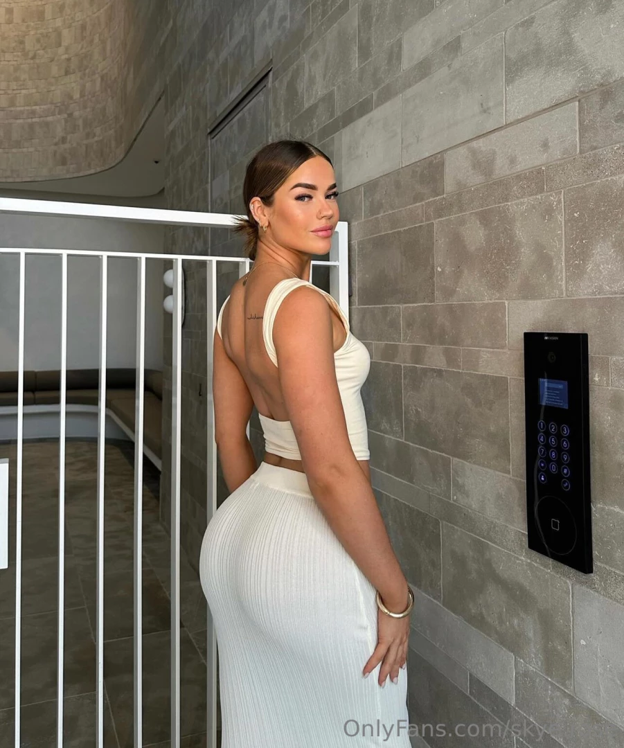 Your fave aussie bae 