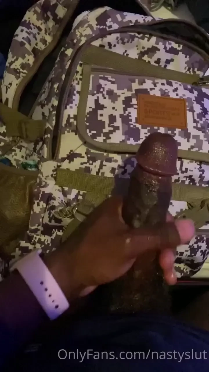 Jacking off before work i usually go dry but oh wells 