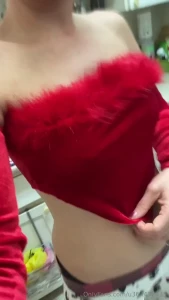 Christmas is coming part 43