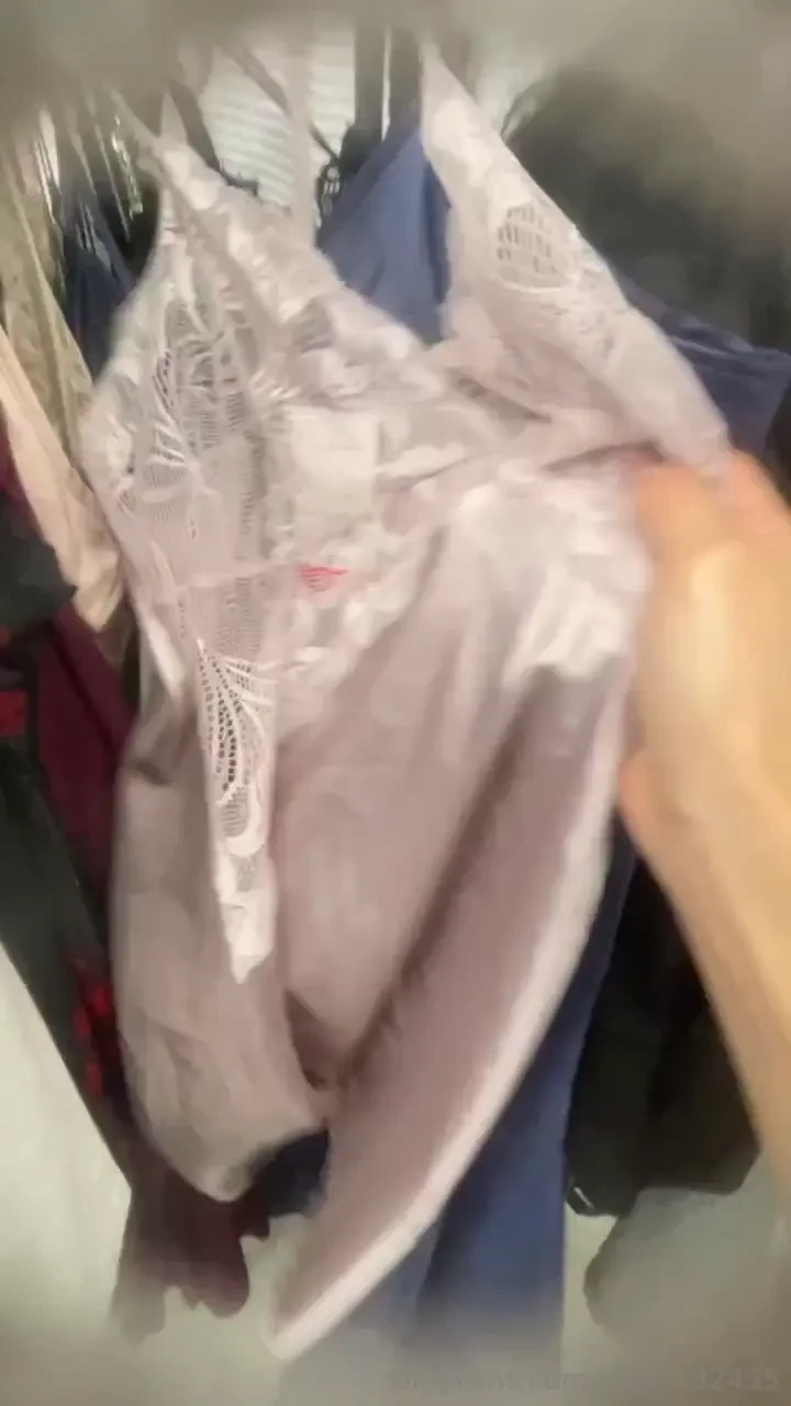 When i choose outfits 