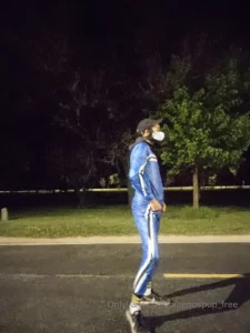 Took a nightime bike ride in my trackies earlier this week stopped to part 3