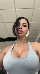 Getting my cardio fix and giving you a show