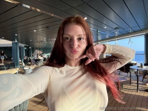 To make every day as bright as these selfies