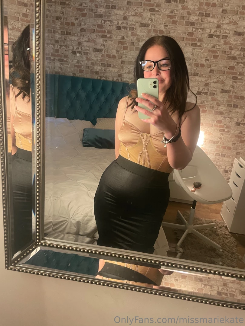 What do you prefer dressed up or dressed down 