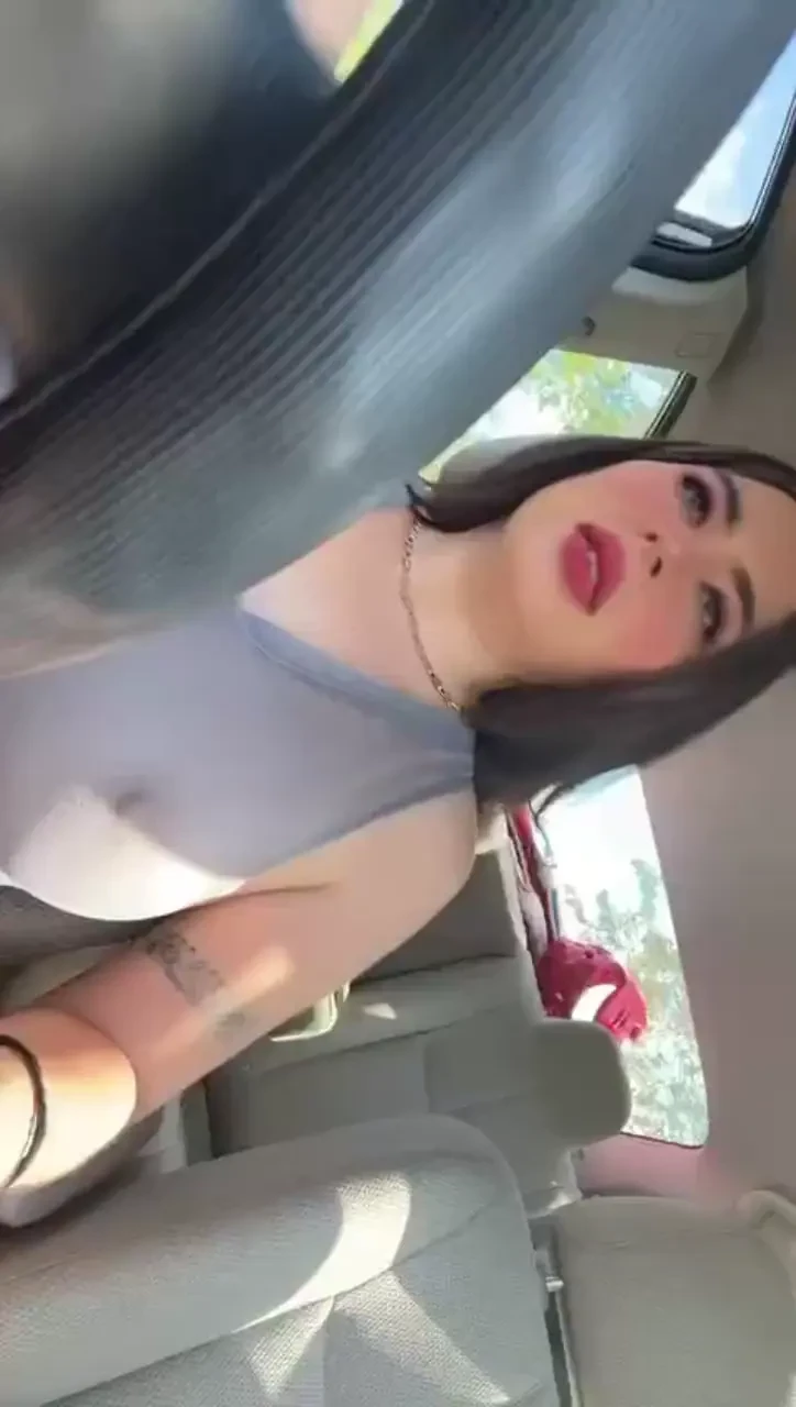 Algo rico se viene like si quieres verlo bb 