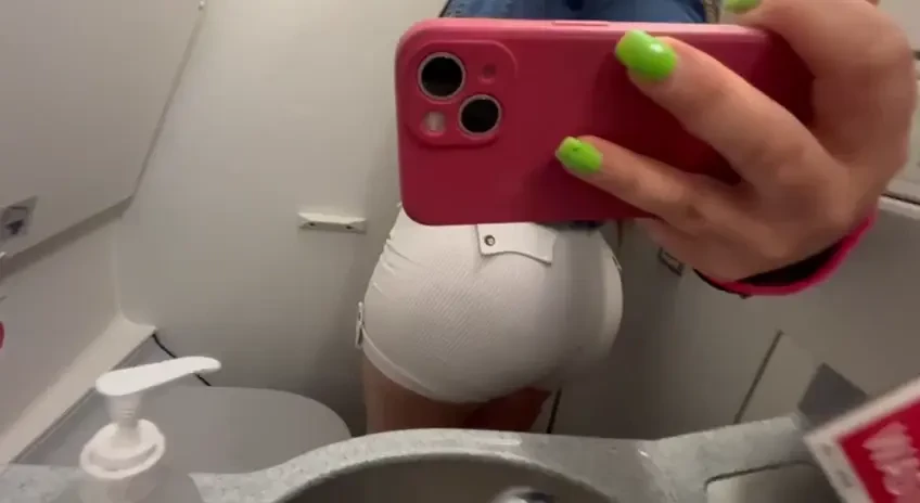 Cansada de meterme penes de pl stico viajo hasta tijuana para 