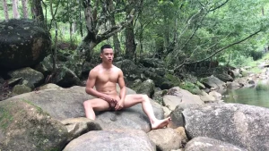 Behind the sence shooting in jungle