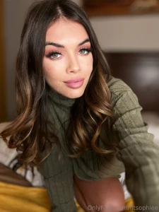 Tip me 25 now and get these videos baby 5 squirt videos 5 anal videos