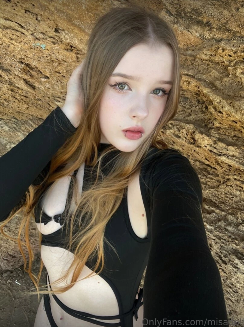 Omg misadoll wants you i heard this slut likes hard cocks don t miss part 192 