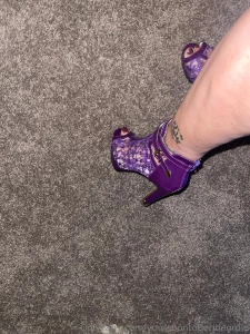 Looking hot for new year s i love to be fucked with heels on