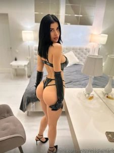 Stunning brunette mistressdiamant who is craving nothing but a hard part 51