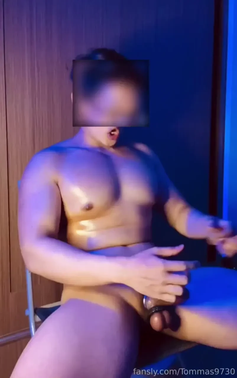 Video 36 i got a cum accidentally today i ll punish myself by huffing 