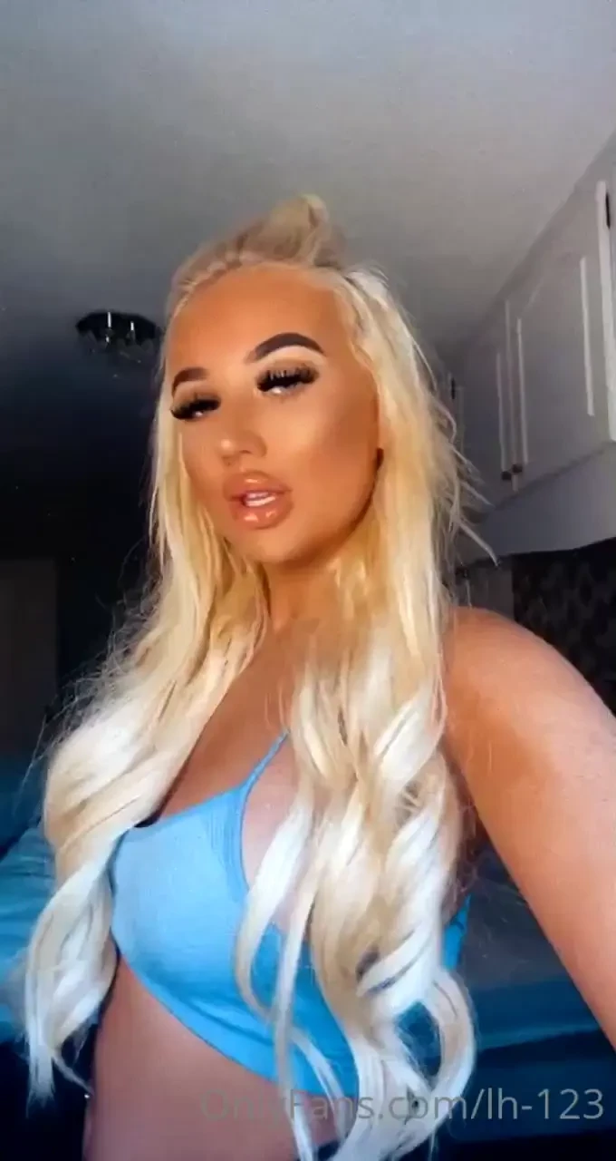 Happy birthday 2 meeee cheeky birthday tip for a free gift in dms xxx 