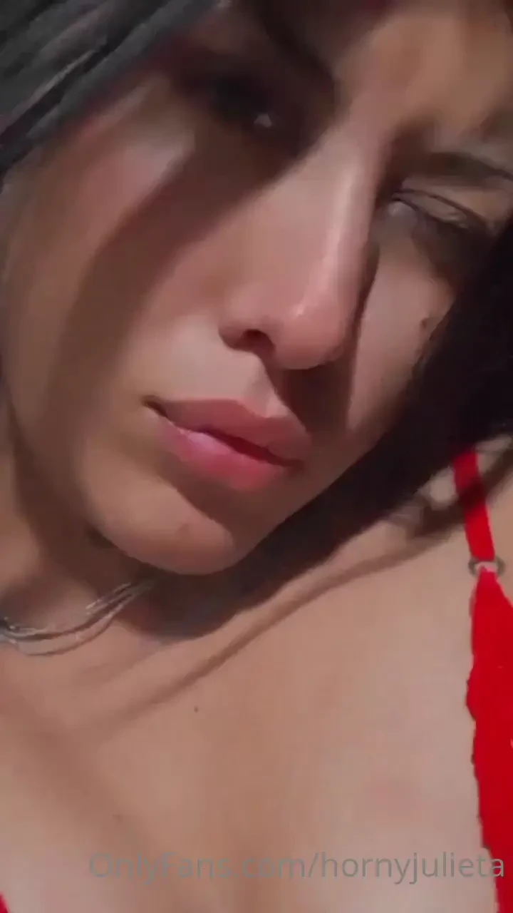Hornyjulieta part 1 