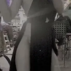 Yes nothing under the dress 